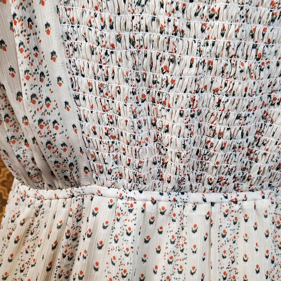 Flowy Tiered Maxi Dress - Picture 3 of 5